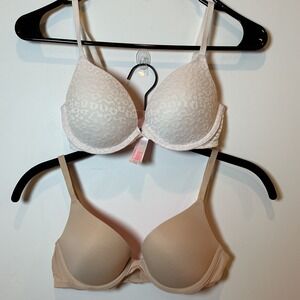 Victoria's Secret Pink T-Shirt Bra Lace Trim Push Up Lightly Lined NudeWhite 32B